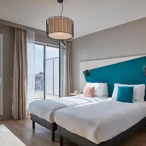 4* Hotel Adagio